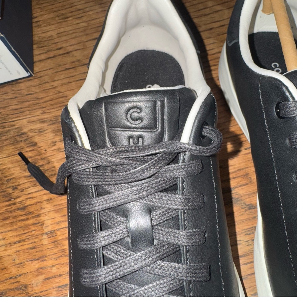 Cole Haan women’s size 8.5 grandpro tennis Black and White Sneakers NEW NIB - Picture 6 of 8